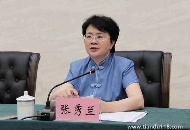 主動(dòng)投案的云南文山州女州長(zhǎng)與弟弟姐妹一起腐敗(圖2) 主動(dòng)投案的云南文山州女州長(zhǎng)與弟弟姐妹一起腐敗(圖2)