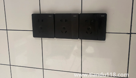 德力西開關(guān)插座和公牛的哪個(gè)好(網(wǎng)購(gòu)德力西開關(guān)體驗(yàn))(圖4) 德力西開關(guān)插座和公牛的哪個(gè)好4