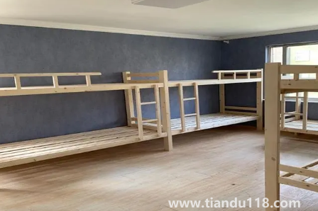大學(xué)宿舍4人間是自己選嗎(大學(xué)寢室選4人間還是6人間)(圖2) 大學(xué)宿舍4人間是自己選嗎2