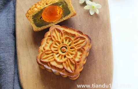 一個月餅的熱量相當(dāng)于幾個雞腿(月餅的熱量為什么這么高)(圖3) 一個月餅的熱量相當(dāng)于幾個雞腿3