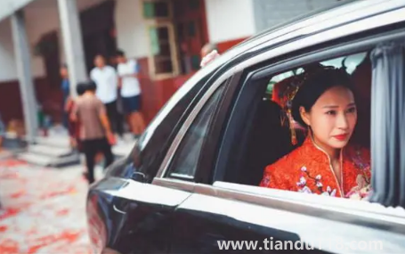 為什么新娘出嫁小孩子不能看（新娘送嫁人選有啥講究）