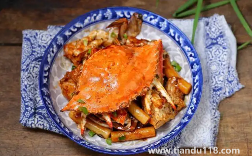 梭子蟹用火鍋底料炒還是豆瓣醬炒(火鍋底料炒梭子蟹的做法) 梭子蟹用火鍋底料炒還是豆瓣醬炒(火鍋底料炒梭子蟹的做法)