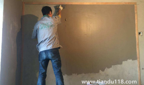 刮膩子之前需要噴水嗎(刮膩子之前必須要掛網(wǎng)嗎)(圖3) 刮膩子之前需要噴水嗎3