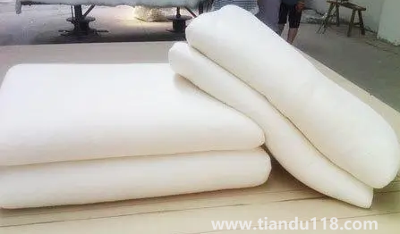 南京冬天適合蓋棉花被嗎(南京冬天蓋被子幾斤)(圖1) 南京冬天適合蓋棉花被嗎1