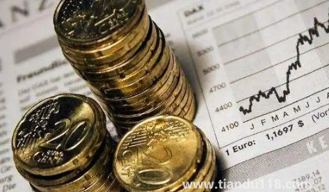 基金虧了25%是贖回還是放著(基金買賣都要收手續(xù)費(fèi)嗎)(圖1) 基金虧了25%是贖回還是放著1