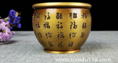 銅缸擺件能不能在屋里面擺放(銅缸擺件不能擺在哪里)(圖3) 銅缸擺件能不能在屋里面擺放3