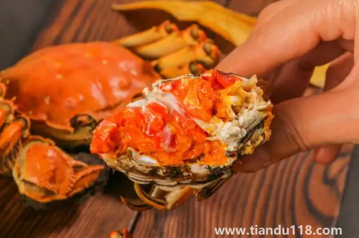 螃蟹蟹黃蒸了以后為什么不是硬的(吃蟹黃有什么好處)(圖2) 螃蟹蟹黃蒸了以后為什么不是硬的2