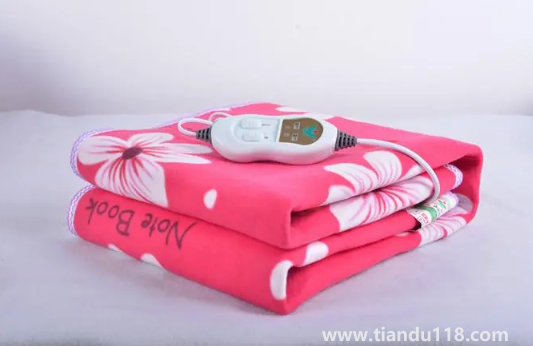 電熱毯可以折疊存放嗎(電熱毯使用注意事項(xiàng))(圖2) 電熱毯可以折疊存放嗎2