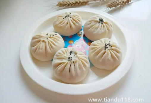 包子蒸好后多久開鍋才不回縮(蒸包子是冷水還是開水上鍋)(圖3) 包子蒸好后多久開鍋才不回縮3