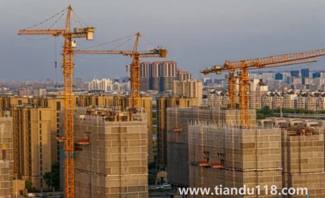 專(zhuān)家建議未來(lái)三年不宜買(mǎi)房可信嗎（未來(lái)幾年房子還會(huì)貶值嗎）