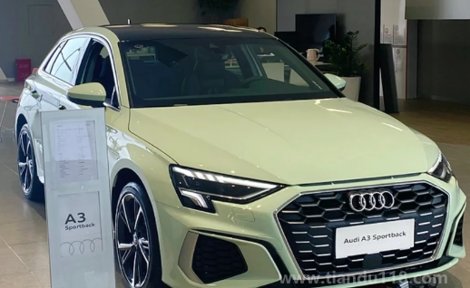 買車一個月內降價補差價可以嗎（買車一個月內降價可以投訴嗎）